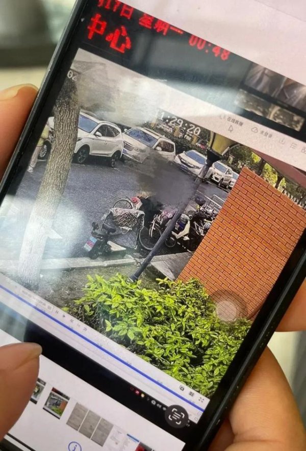 儿子被前夫带走时10个月大，她不知道儿子会不会喊妈妈了